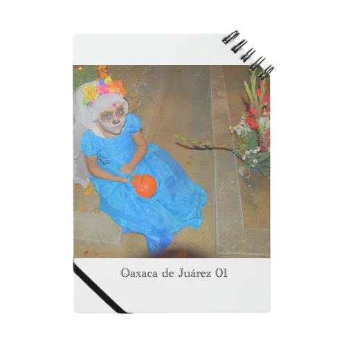 Oaxaca de Juárez 01 / 死者の日の少女 Notebook