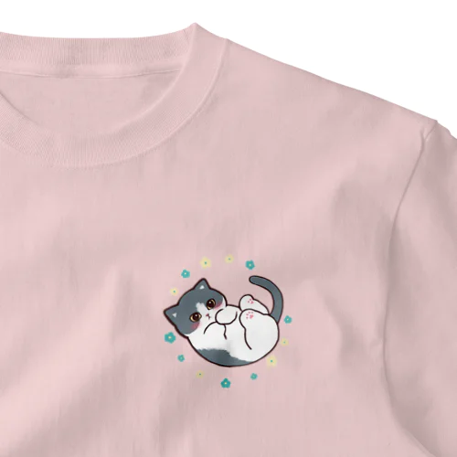 お花とハチワレちゃん ワンポイントTシャツ