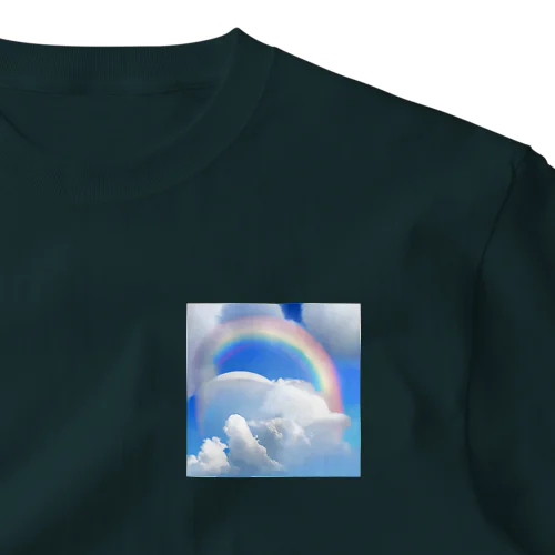 雲にカモフラージュしたUFO ワンポイントTシャツ