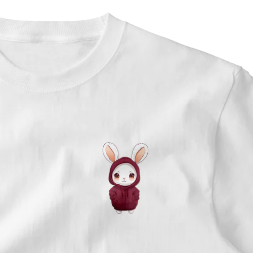 赤パーカーを着ているうさぎちゃん ワンポイントTシャツ