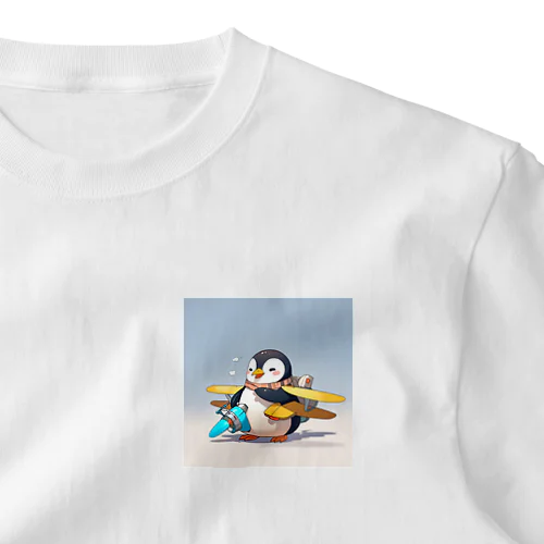 おもちゃの飛行機に乗ったかわいいペンギン ワンポイントTシャツ