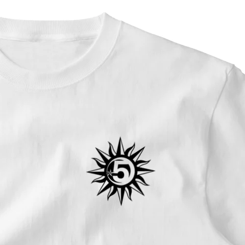 5 cosmic ワンポイントTシャツ