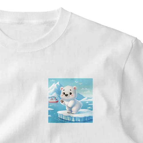 キュートなシロクマのキャラクター ワンポイントTシャツ