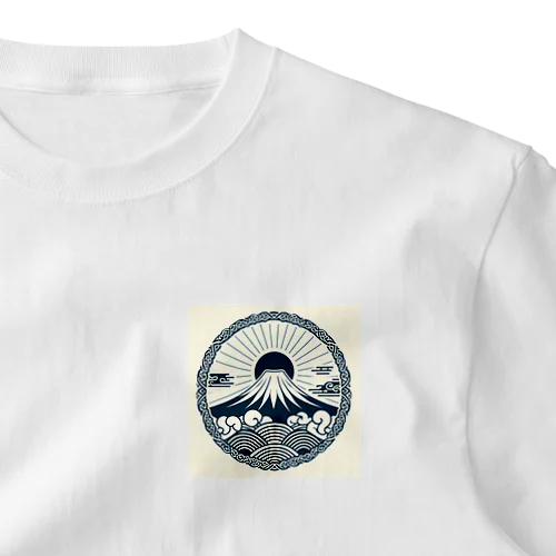 Minimalist Traditional Japanese Motif Featuring Mount Fuji and Seigaiha Patterns One Point T-Shirt