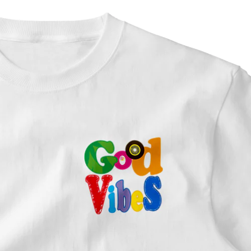 Good Vibes ワンポイントTシャツ