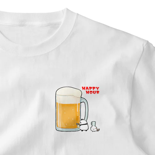 ハッピーアワーでビール祭りを開催するパンダとシマエナガ ワンポイントTシャツ