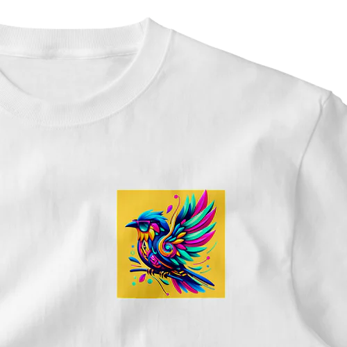 カラフルな鳥 ワンポイントTシャツ