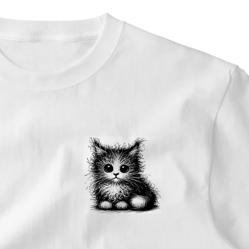 ねこ ワンポイントTシャツ