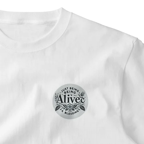 「生きてるだけで丸儲け」 ワンポイントTシャツ