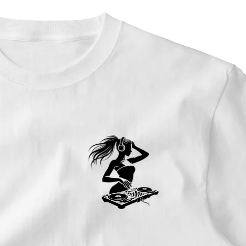 ハッピーガール DJ シルエットver. 02 ワンポイントTシャツ