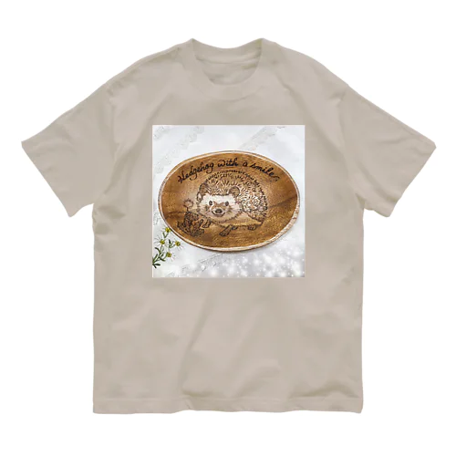 笑うハリネズミとタンポポの綿毛. Organic Cotton T-Shirt