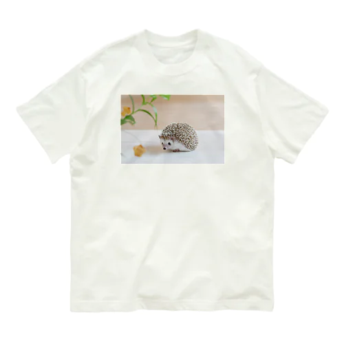 上目遣いのハリネズミ Organic Cotton T-Shirt