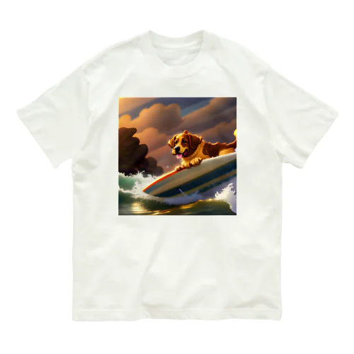 サーフィンしているかっこいい犬 オーガニックコットンTシャツ