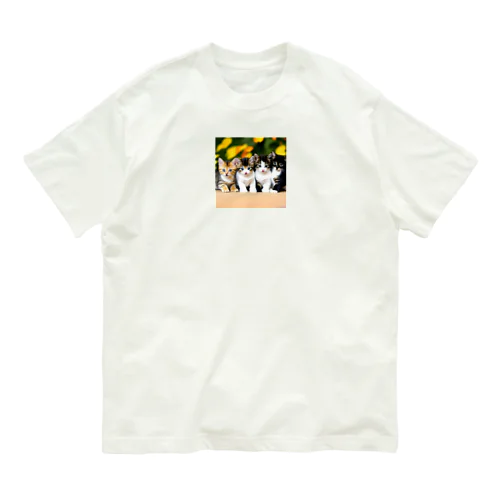 かわいいニャンコグッズ Organic Cotton T-Shirt