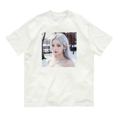 日本の冬・山奥に住む女性 Organic Cotton T-Shirt