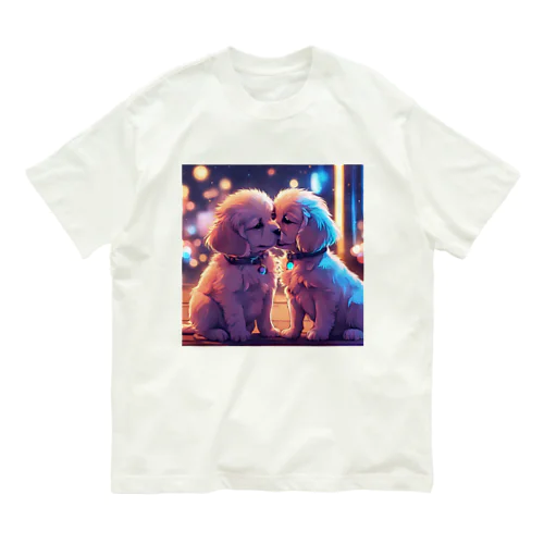 キュートな子犬同士のキス Organic Cotton T-Shirt