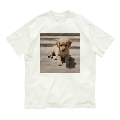 かわいい仔犬のグッズ Organic Cotton T-Shirt