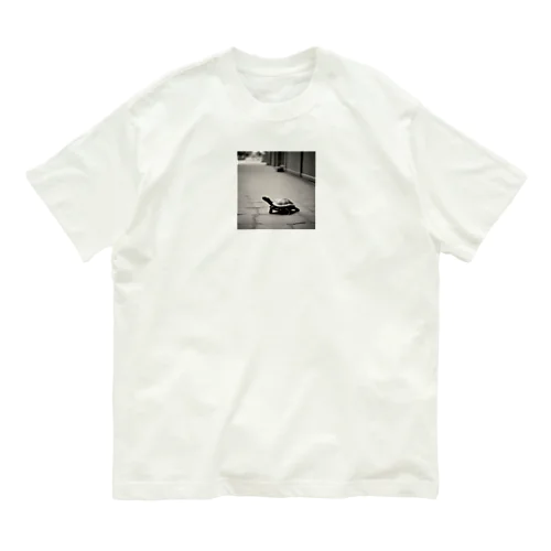 ５、どこかの街で出会ったカメ Organic Cotton T-Shirt