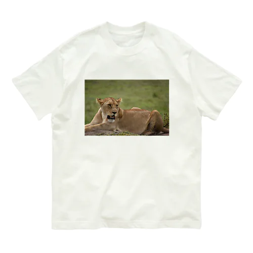 サバンナのメスライオン Organic Cotton T-Shirt