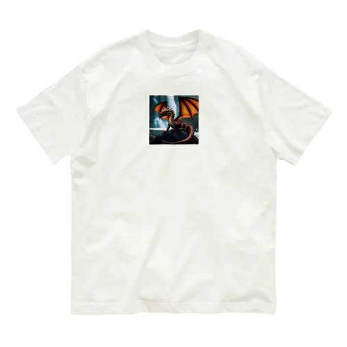 滝のそばで涼んでいる龍 Organic Cotton T-Shirt