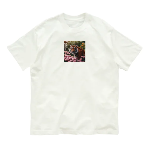 花を植えているトラ Organic Cotton T-Shirt