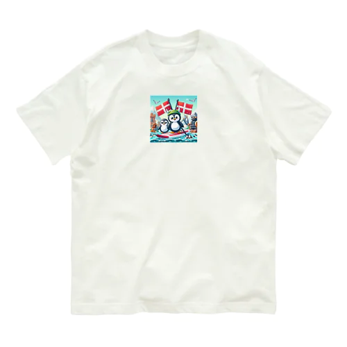 旅するペンギン　デンマークでSUP！ Organic Cotton T-Shirt