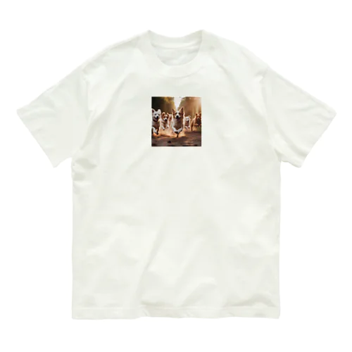 走り回っている犬達 Organic Cotton T-Shirt