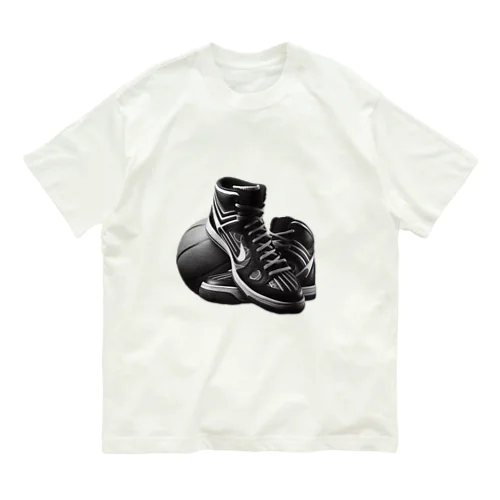バスケットボールとバスケットシューズ オーガニックコットンTシャツ