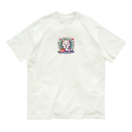 仔猫のお食事time🩷 ̖́- オーガニックコットンTシャツ