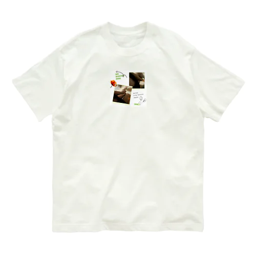 足も見てね Organic Cotton T-Shirt