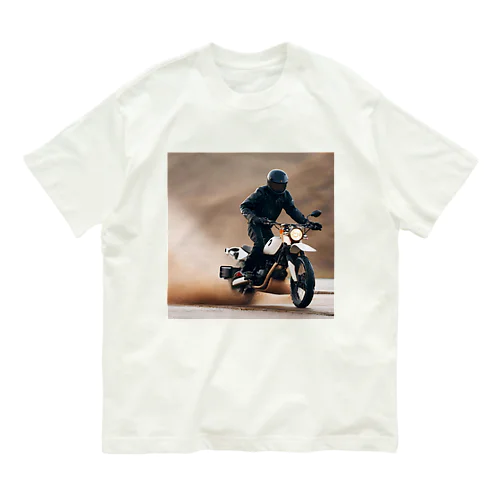 要素を駆け抜ける轟音: ライダーの冒険 オーガニックコットンTシャツ