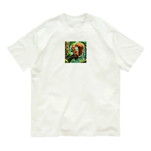 木登りしているリス Organic Cotton T-Shirt