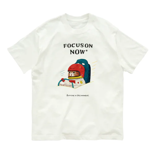 「FOCUS ON NOW_レーサーの猫」 オーガニックコットンTシャツ