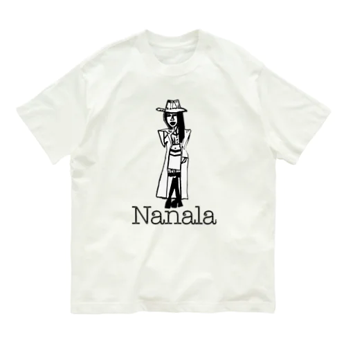 モデルの名はNanala Organic Cotton T-Shirt