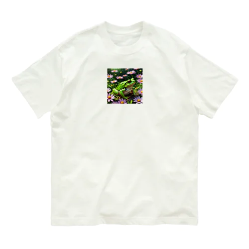 コスモスの上で休憩するアマガエル Organic Cotton T-Shirt