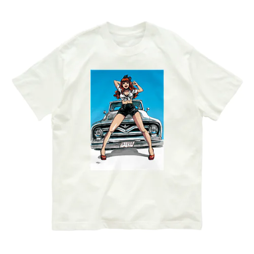 Pinupgirl with Pickup  truck オーガニックコットンTシャツ