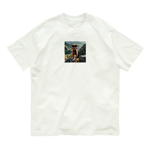 山の麓にいる犬 dog top the mountain オーガニックコットンTシャツ