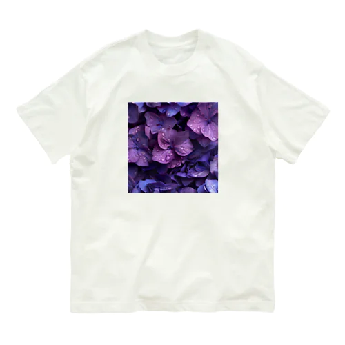 雨に濡れた紫色の紫陽花の花３ Organic Cotton T-Shirt