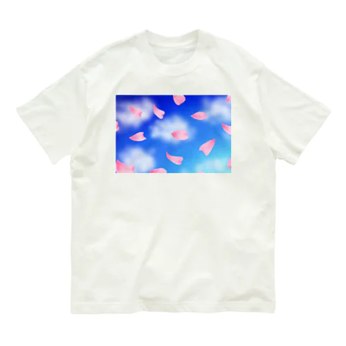 花びらの舞う青空、浮かぶ雲 Organic Cotton T-Shirt