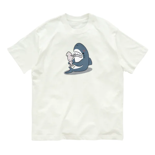 #イカが噛み切れないサメ オーガニックコットンTシャツ