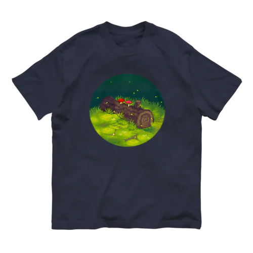 On a fallen tree🌲🍄🍄 オーガニックコットンTシャツ