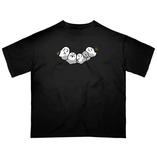 こわがりおばけ　みんなでみまわり オーバーサイズTシャツ