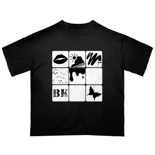 ＢＫボックスwhite オーバーサイズTシャツ