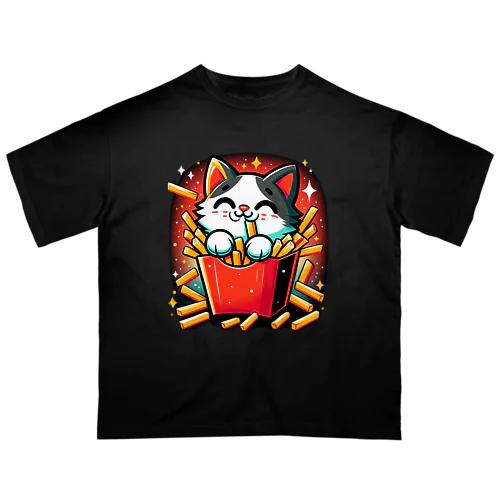 ポテトを食べる猫 オーバーサイズTシャツ