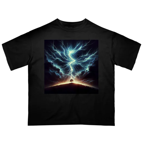 暗闇に鮮やかに輝く＂雷＂✨ オーバーサイズTシャツ