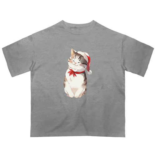 可愛い猫サンタが運ぶ幸せ Oversized T-Shirt