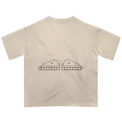 靴 オーバーサイズTシャツ