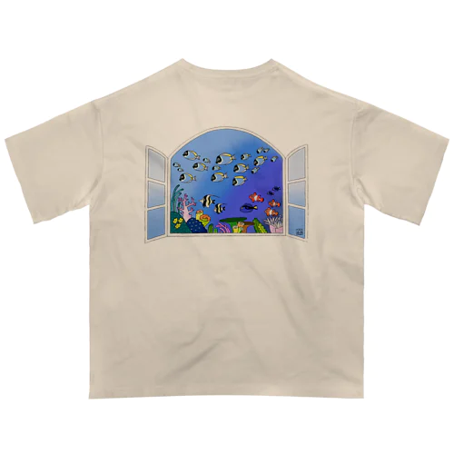 パウダーブルーが泳ぐ海 Oversized T-Shirt