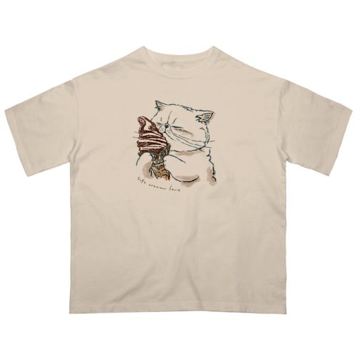 愛しのソフトちゃんを抱きしめる猫ちゃん〜ソフトクリームラブ〜 Oversized T-Shirt