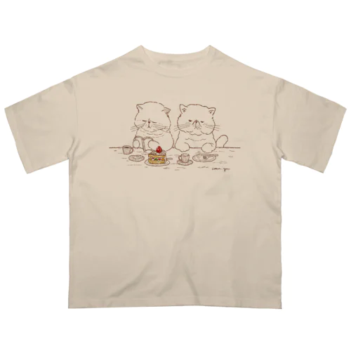 うたた寝はケーキを食べてから（new） Oversized T-Shirt